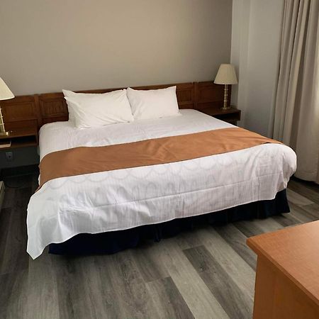 Lagoon City Pier One Resort 外观 照片